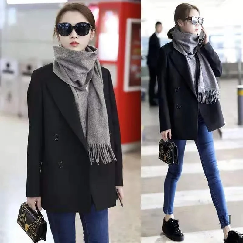 New Black Blazer Women Autumn Winter Small Suit Jacket Loose Design Bouble Breasted Elegant Coat Office Ladies Blazers Outwear
New Black Blazer Women Autumn Winter Small Suit Jacket Loose Design Bouble Breasted Elegant Coat Office Ladies Blazers Outwear