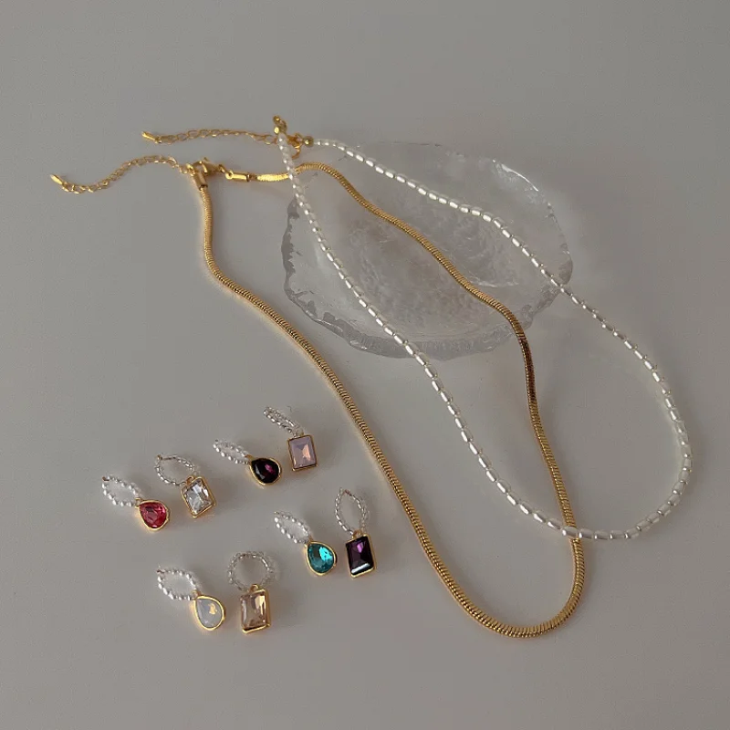 Minar Personality Shiny Multicolor CZ Cubic Zirconia Water Drop Square Pendant Necklace for Women Snake Chain Choker Necklaces
Minar Personality Shiny Multicolor CZ Cubic Zirconia Water Drop Square Pendant Necklace for Women Snake Chain Choker Necklaces