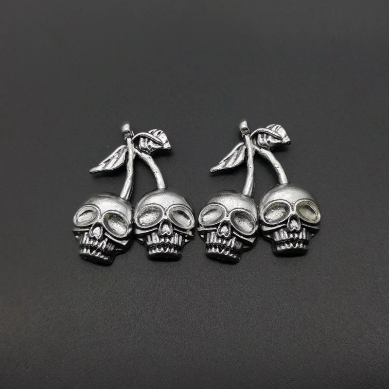 4pcs 38x32 mm Gothic Style Skull Cherry alloy Alloy Tibetan Pendants Jewelry Making Small Pendant DIY Handmade Accessories
4pcs 38x32 mm Gothic Style Skull Cherry alloy Alloy Tibetan Pendants Jewelry Making Small Pendant DIY Handmade Accessories