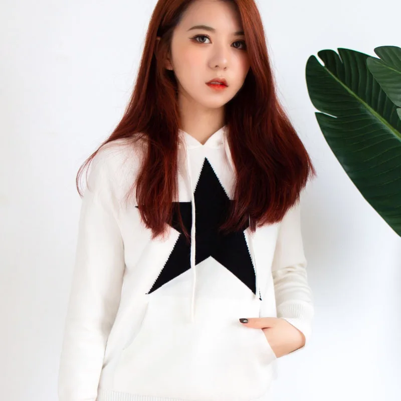 2022 Winter pregnant women's sweater women's high collar plaid knitting WHITE 
2022 Winter pregnant women's sweater women's high collar plaid knitting WHITE