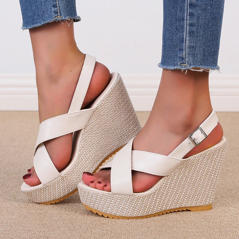 FANAN Fashion Wedge Sandals for Women Summer Platform High Heel Sandals Woman Bohemia Style Buckle Open Toe Sandalias Mujer
FANAN Fashion Wedge Sandals for Women Summer Platform High Heel Sandals Woman Bohemia Style Buckle Open Toe Sandalias Mujer
