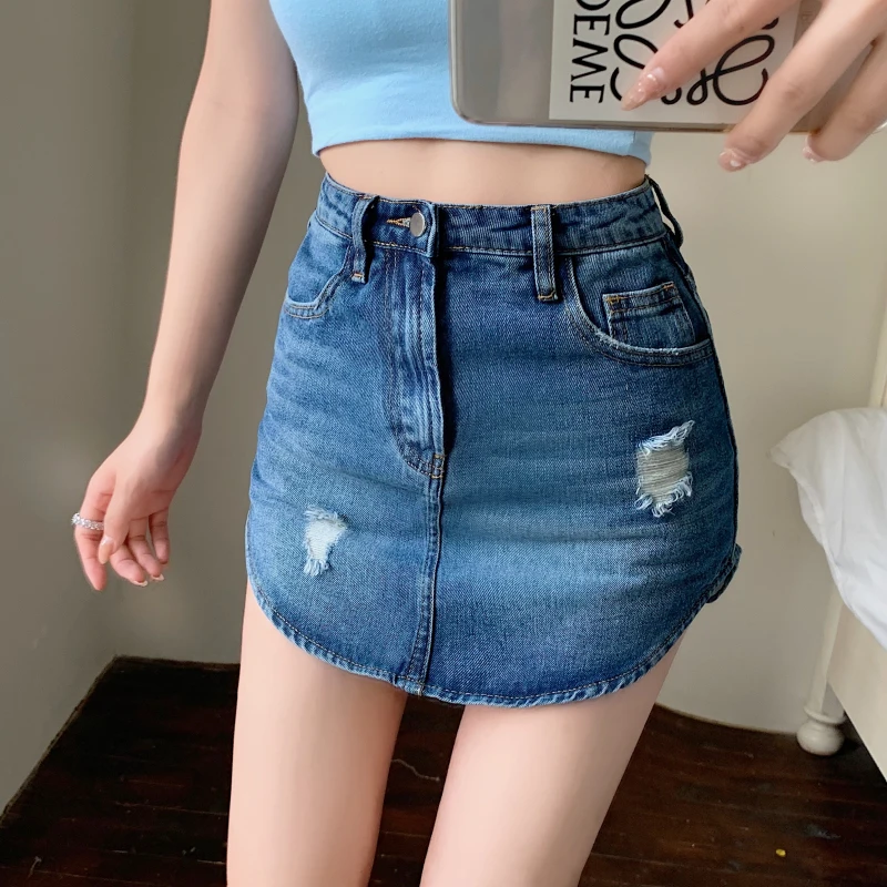 Summer Women Casual U Shaped Hem Jean Skirts Female Sexy Mini High Street Slim Thin Ripped Hole Denim Skirt Fashion Streetwear
Summer Women Casual U Shaped Hem Jean Skirts Female Sexy Mini High Street Slim Thin Ripped Hole Denim Skirt Fashion Streetwear