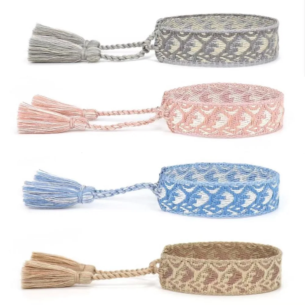 Плетеные браслеты без рисунка винтажные браслеты дружбы ювелирные изделия для женщин и мужчин веревка ручной работы регулируемый размер
Плетеные браслеты без рисунка винтажные браслеты дружбы ювелирные изделия для женщин и мужчин веревка ручной работы регулируемый размер