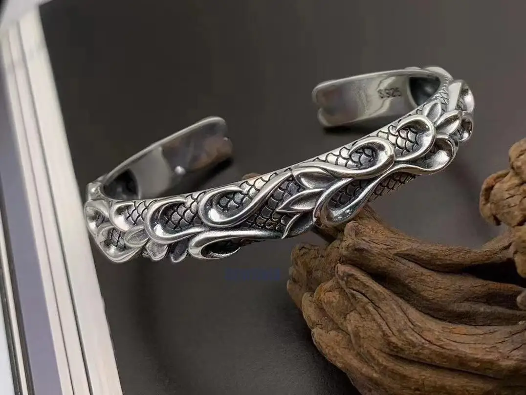 Hot selling new Pure s925 Sterling Silver men open adjustable bangleIndustry cuff bracelet bloody Mary Seenwork Neptune bracelet
Hot selling new Pure s925 Sterling Silver men open adjustable bangleIndustry cuff bracelet bloody Mary Seenwork Neptune bracelet