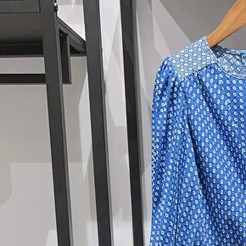 2023 Early Autumn Round Neck Tie Asymmetric Underwear Side Slit Women Dress Midi Dress
2023 Early Autumn Round Neck Tie Asymmetric Underwear Side Slit Women Dress Midi Dress