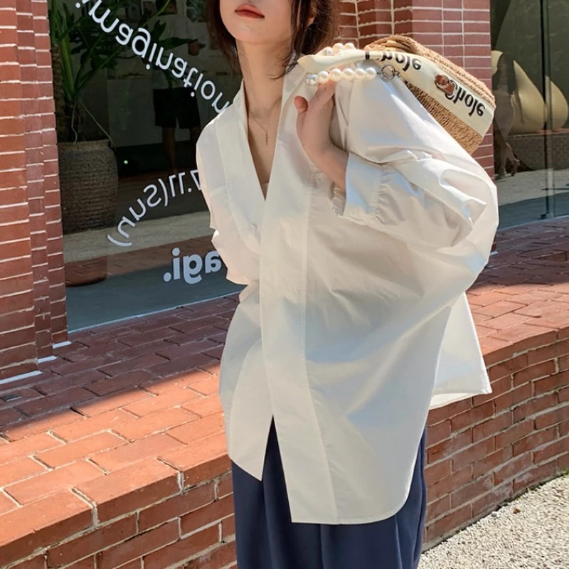 Office Lady Cotton Blouse Autumn New White Shirt Women Long Sleeve V-neck Shirt Fashion Solid Loose Button Clothes Blusas 29180
Office Lady Cotton Blouse Autumn New White Shirt Women Long Sleeve V-neck Shirt Fashion Solid Loose Button Clothes Blusas 29180