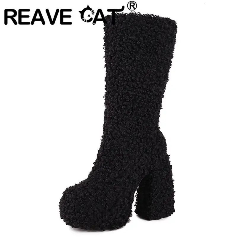 Женские ботинки до середины икры REAVE CAT, шерстяные полусапожки больших размеров 41, 42 на платформе и блочном каблуке 7 см 
Женские ботинки до середины икры REAVE CAT, шерстяные полусапожки больших размеров 41, 42 на платформе и блочном каблуке 7 см