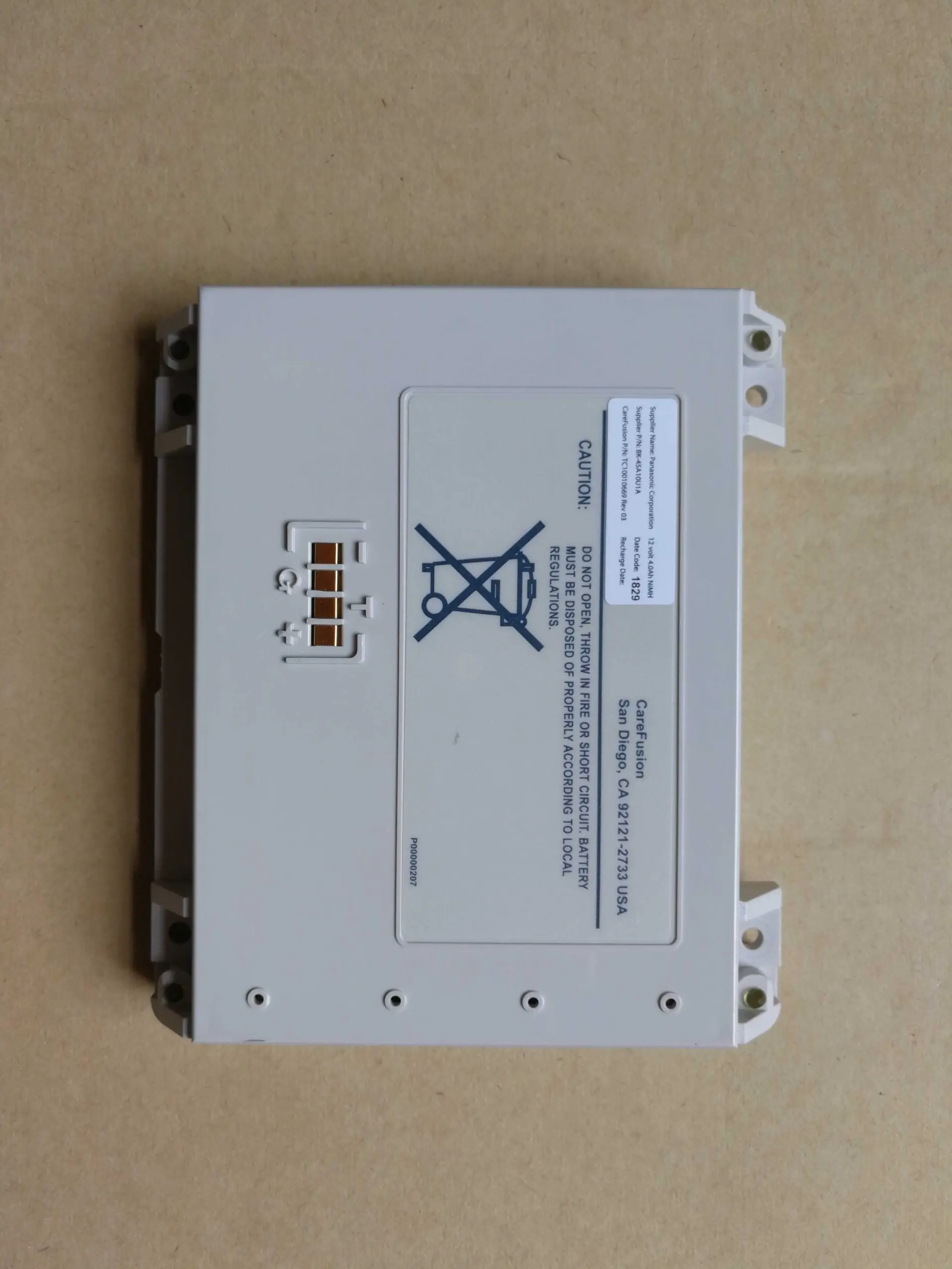 UGB genuine Infusion pump battery CAREFUSION P/N TC10010669Supplier P/N BK45A10U1A12V 4Ah
UGB genuine Infusion pump battery CAREFUSION P/N TC10010669Supplier P/N BK45A10U1A12V 4Ah