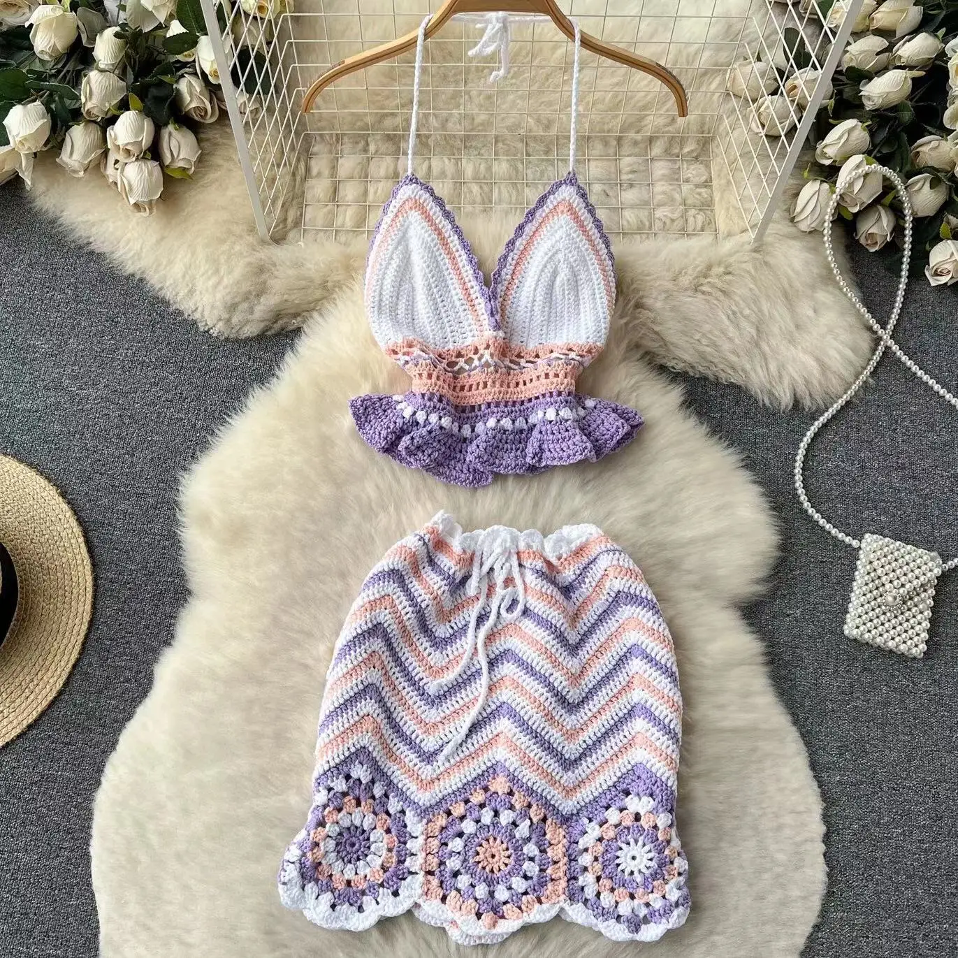2023 Sexy Hollow Out Crochet Knit Set for Women's Summer Ruffle Short Top Vest Plus Spicy Girl Short Skirt Two-piece Set
2023 Sexy Hollow Out Crochet Knit Set for Women's Summer Ruffle Short Top Vest Plus Spicy Girl Short Skirt Two-piece Set