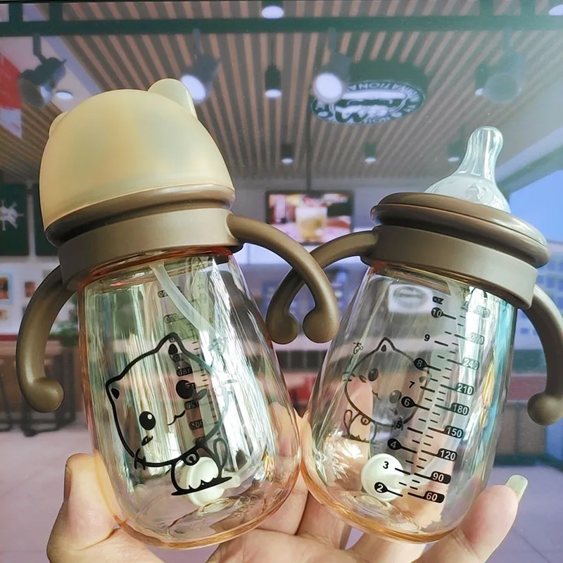 300ml PPSU Portable Double Handle Infant Drop-proof Baby Wide-caliber Milk Bottle with Straw Handle Newborn Baby Feeding Bottle
300ml PPSU Portable Double Handle Infant Drop-proof Baby Wide-caliber Milk Bottle with Straw Handle Newborn Baby Feeding Bottle