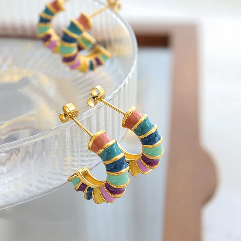 Color Ear Studs C-shaped Cute Earrings Stainless Steel Ear Studs Suitable for Women Fashion Girls Best Gift Party Jewelry
Color Ear Studs C-shaped Cute Earrings Stainless Steel Ear Studs Suitable for Women Fashion Girls Best Gift Party Jewelry