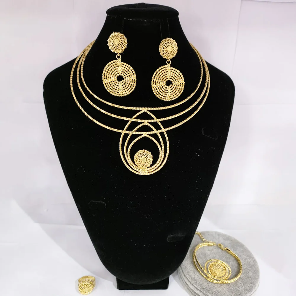 2022 New Jewelry Set for Women Weddings Design Round Necklace and Earrings Bangle Ring 4Pcs Set Dubai African Jewellery Gifts
2022 New Jewelry Set for Women Weddings Design Round Necklace and Earrings Bangle Ring 4Pcs Set Dubai African Jewellery Gifts