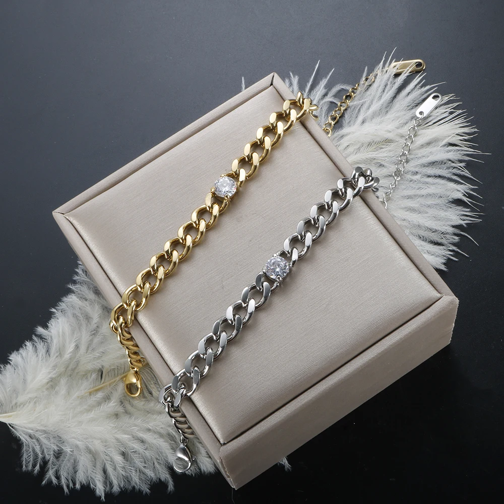ZMFashion Elegant Big Thick Chain Link European American New CZ Bracelet Ankle For Women Gold-Plated Female Wrist Trendy Jewelry
ZMFashion Elegant Big Thick Chain Link European American New CZ Bracelet Ankle For Women Gold-Plated Female Wrist Trendy Jewelry