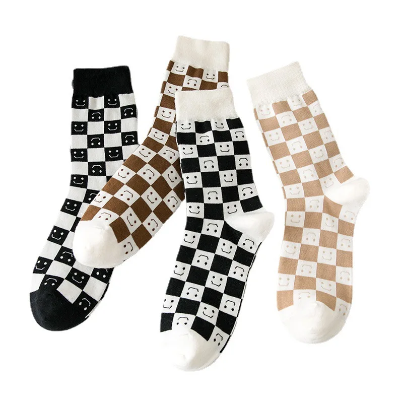 Women Checkerboard Socks Harajuku Trend Geometric Checkered Socks Cotton hip hop kawai Smiley Novelty Sock Streetwear calcetines
Women Checkerboard Socks Harajuku Trend Geometric Checkered Socks Cotton hip hop kawai Smiley Novelty Sock Streetwear calcetines