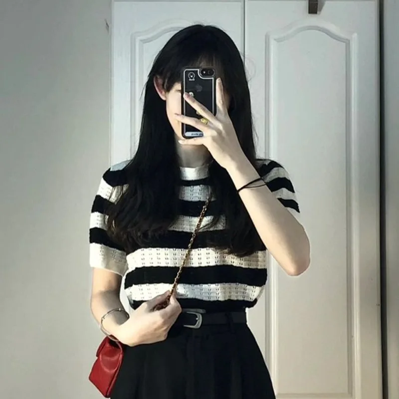 Women Clothes 2023 Blusas Mujer De Moda Knitted Summer Woman Tshirts Vintage Striped Summer Tees Hollow Out Casual T Shirt Tops
Women Clothes 2023 Blusas Mujer De Moda Knitted Summer Woman Tshirts Vintage Striped Summer Tees Hollow Out Casual T Shirt Tops