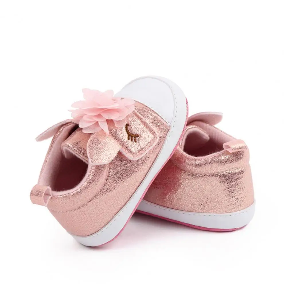 1 Pair Fashion Toddler Sneakers Durable Infant Shoes Attractive Anti-slip Bottom Flower Decor Foot Shoes Wear-resistant 
1 Pair Fashion Toddler Sneakers Durable Infant Shoes Attractive Anti-slip Bottom Flower Decor Foot Shoes Wear-resistant