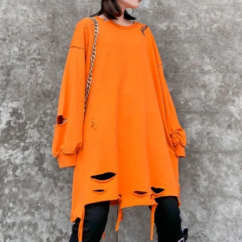 Spring and Autumn New Oversized Sweatshirt Fashion Hole Sweater Loose Round Neck Long Sleeve Pullover Street Ladies Sweatshirt
Spring and Autumn New Oversized Sweatshirt Fashion Hole Sweater Loose Round Neck Long Sleeve Pullover Street Ladies Sweatshirt
