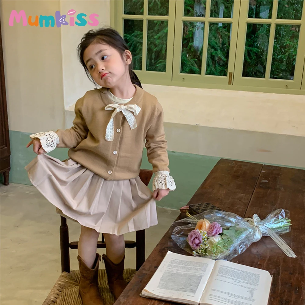 MUMKISS Girls Dress Suit Autumn 2 Piece Set Single-breasted Knitted Sweater Long-sleeved Bow Small Jacket Pleated Skirt
MUMKISS Girls Dress Suit Autumn 2 Piece Set Single-breasted Knitted Sweater Long-sleeved Bow Small Jacket Pleated Skirt