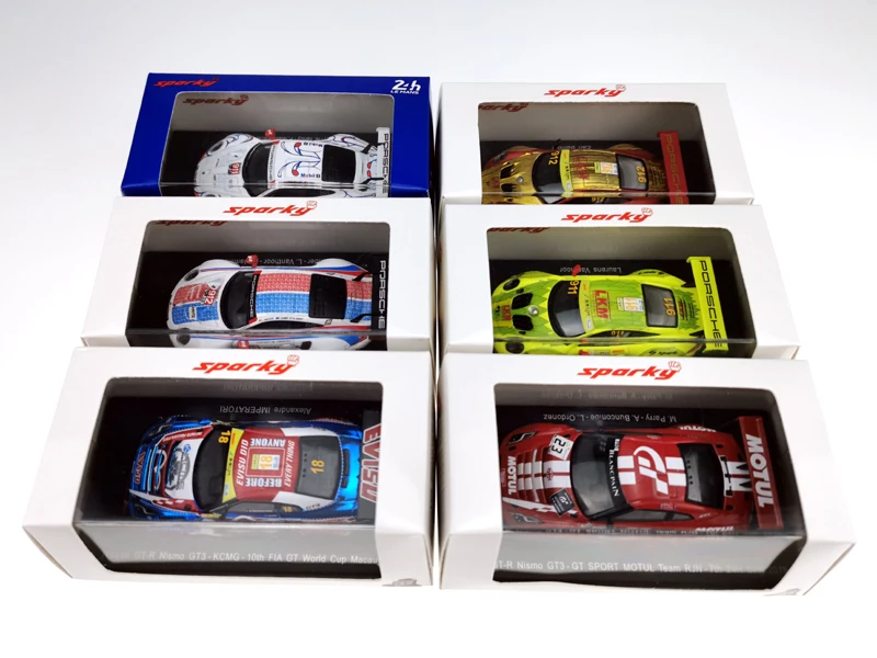 Модель автомобиля из сплава SPARK 1:64 Porsche 911 GT3R No. 911 RSR No. 912 Nissan GTR GT3 No. 18 No. 23
Модель автомобиля из сплава SPARK 1:64 Porsche 911 GT3R No. 911 RSR No. 912 Nissan GTR GT3 No. 18 No. 23