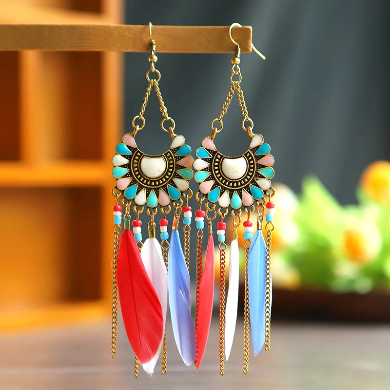 Bohemian Ethnic Long Rice Beads Feather Dangle Earrings for Women Geometric Drop Oil Chain Tassel Hanging Earrings Party Jewelry
Bohemian Ethnic Long Rice Beads Feather Dangle Earrings for Women Geometric Drop Oil Chain Tassel Hanging Earrings Party Jewelry
