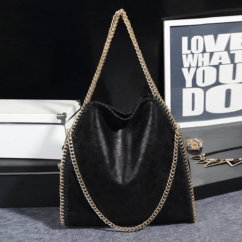 Women's Chain Portable New Big Chain Shoulder Luxury Handbags High Quality Casual Crossbody Designer Tote Bags for Women
Women's Chain Portable New Big Chain Shoulder Luxury Handbags High Quality Casual Crossbody Designer Tote Bags for Women