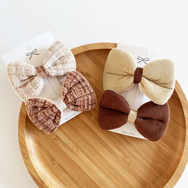 2pcs Children Hair Clips Solid Color Winter Flannel Bows Hairpins for Baby Girls Korean Kid Hair Accessorie Toddler Cute Bow
2pcs Children Hair Clips Solid Color Winter Flannel Bows Hairpins for Baby Girls Korean Kid Hair Accessorie Toddler Cute Bow