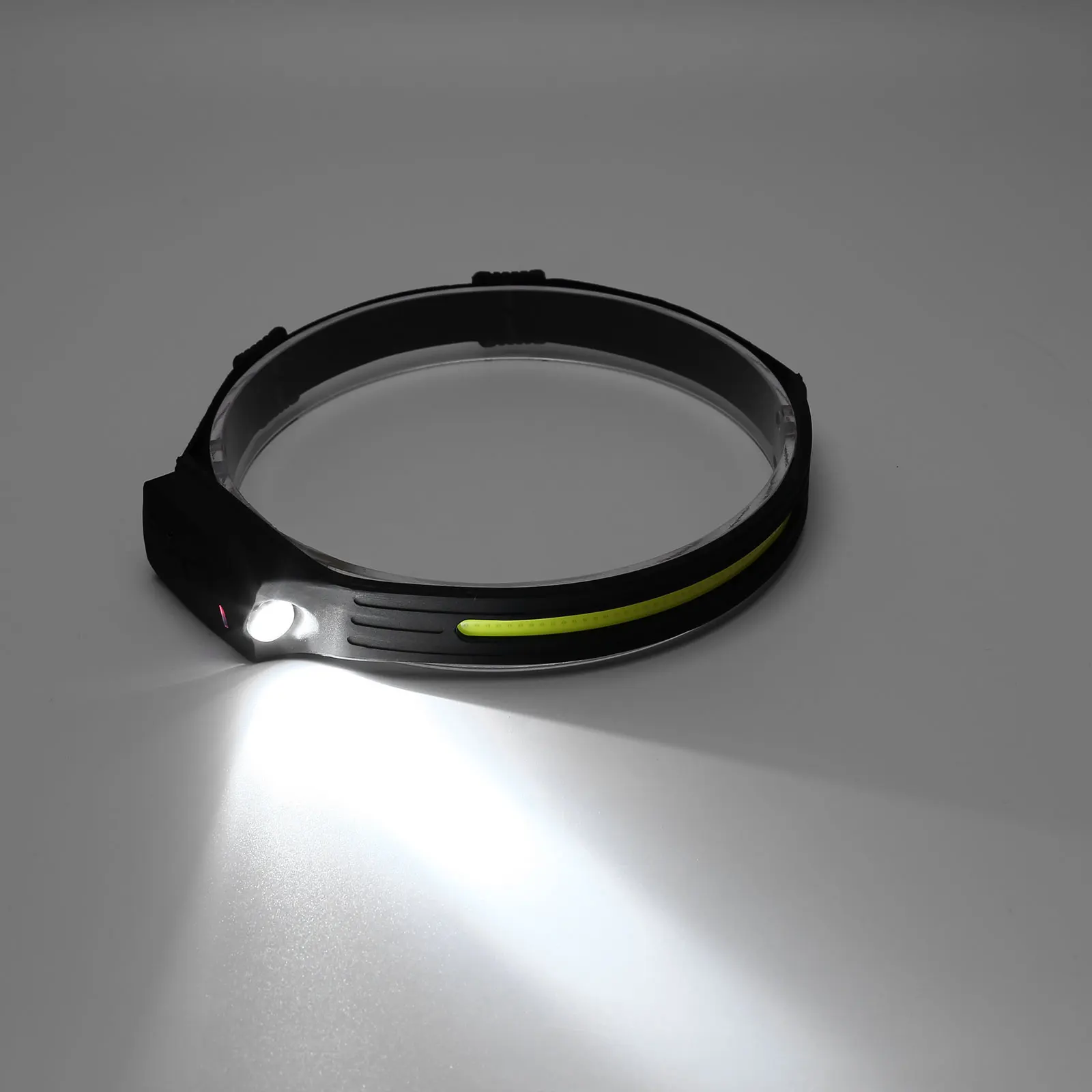 Flashlight Lamp Flash Hunting Hiking Outdoor Work Sweatproof Head Safety Light USB Rechargeable Head Torch
Flashlight Lamp Flash Hunting Hiking Outdoor Work Sweatproof Head Safety Light USB Rechargeable Head Torch