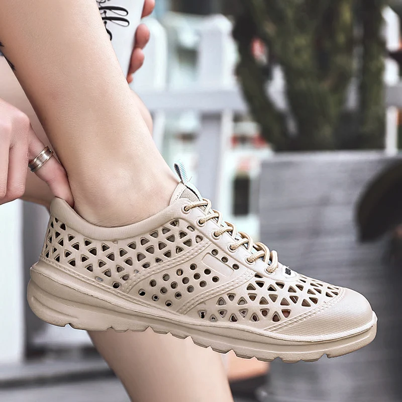 2022 Men's Sandals Adult Sandals EVA Sandals Summer Beach Shoes Slippers Lightweight Wading Shoes black white
2022 Men's Sandals Adult Sandals EVA Sandals Summer Beach Shoes Slippers Lightweight Wading Shoes black white
