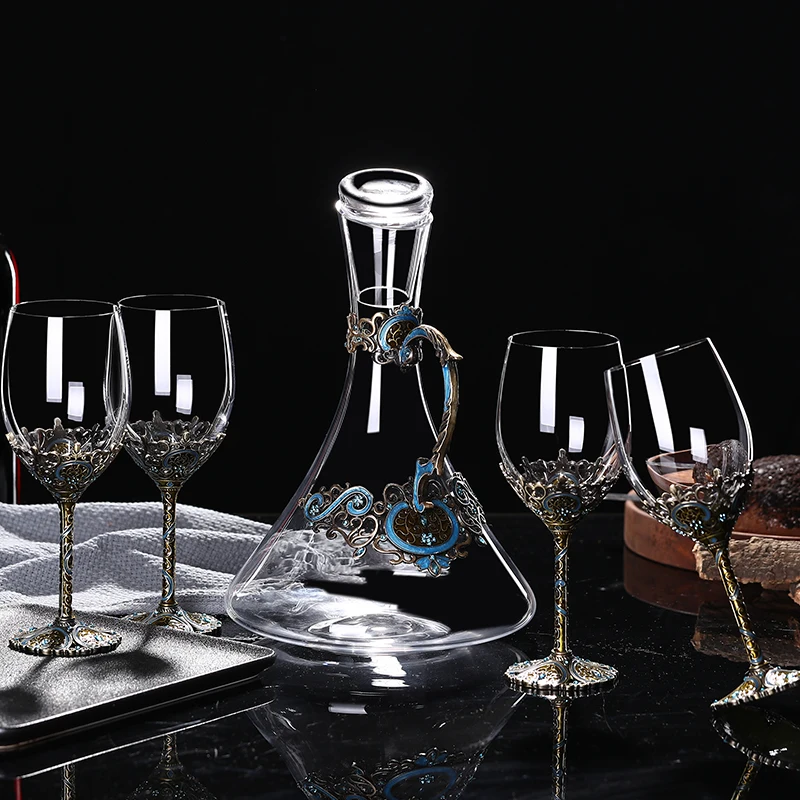 European Enamelwork Red Wine Decanter Set Creative Crystal Glass Goblet Home Vintage Champagne Cup
European Enamelwork Red Wine Decanter Set Creative Crystal Glass Goblet Home Vintage Champagne Cup