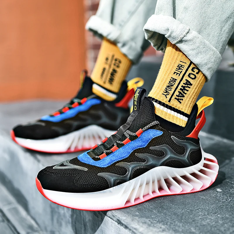 New Blade Sneakers For Young Generation Mesh Breathable Running Shoes Men Autumn Night Reflective Chaussures Stable Zapatillas
New Blade Sneakers For Young Generation Mesh Breathable Running Shoes Men Autumn Night Reflective Chaussures Stable Zapatillas