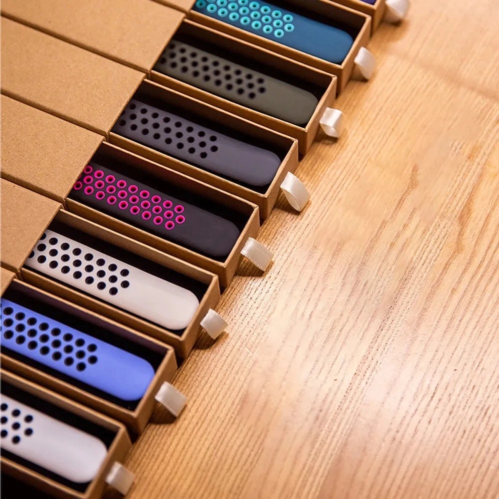 Silicone Strap for Apple Watch Band Ultra2 49mm Series 9 8 7 41mm 45 mm 38mm 42mm Sport Bracelet iWatch 7 6 SE 5 4 3 44mm 40mm
Silicone Strap for Apple Watch Band Ultra2 49mm Series 9 8 7 41mm 45 mm 38mm 42mm Sport Bracelet iWatch 7 6 SE 5 4 3 44mm 40mm