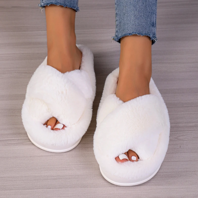 Women's Winter Platform Slippers Flat Autumn Round Toe White Home Plush Cotton Slippers Warm Casual Solid Color Slippers Elegant
Women's Winter Platform Slippers Flat Autumn Round Toe White Home Plush Cotton Slippers Warm Casual Solid Color Slippers Elegant