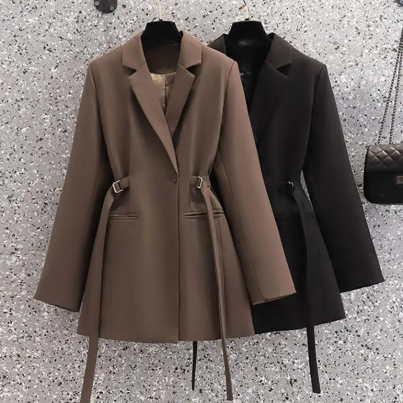 Elegant 2023 New Women Suit Jacket Spring Fashion Chic Double Breasted Slim Suits Wear with Belt Vintage Office Blazer for Women
Elegant 2023 New Women Suit Jacket Spring Fashion Chic Double Breasted Slim Suits Wear with Belt Vintage Office Blazer for Women