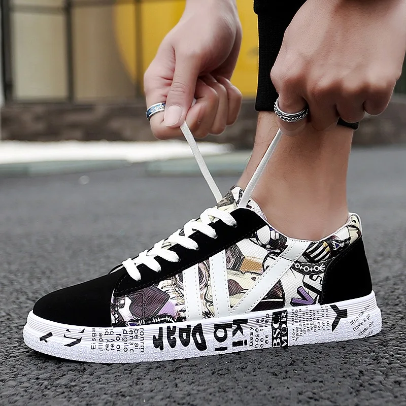 Classic Brand Skateboarding Sneakers Man Graffiti Printed Athletic Shoes Mens Fashion Men Skate Shoes Comfortable Boys Girls
Classic Brand Skateboarding Sneakers Man Graffiti Printed Athletic Shoes Mens Fashion Men Skate Shoes Comfortable Boys Girls