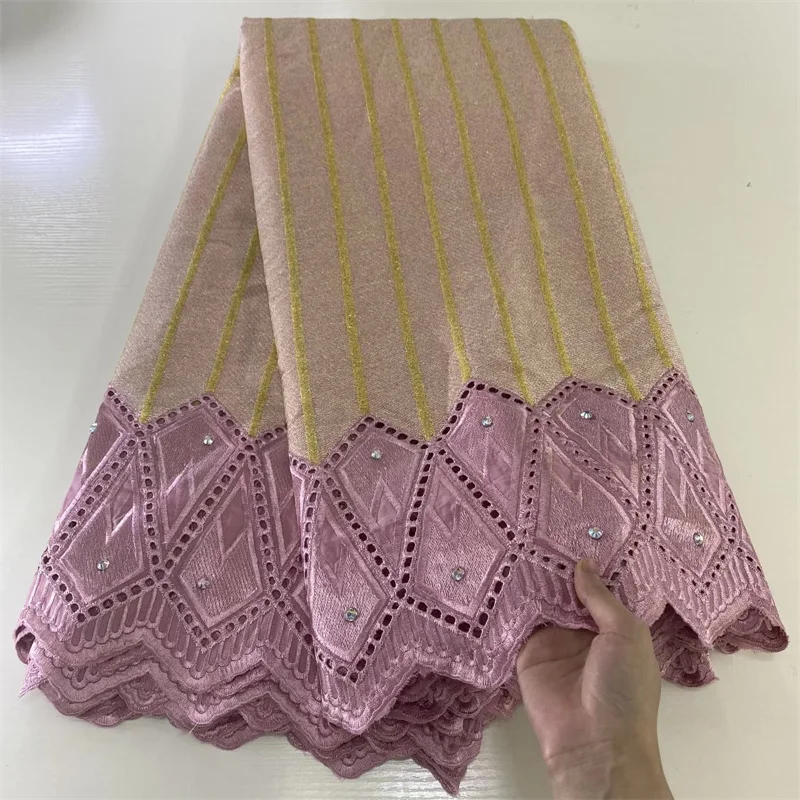 French For Wedding Party African New Arrival Pure Cotton With Stones Lace Fabric Swiss 2022 High Quality 5 Yards Dry Mesh Lace
French For Wedding Party African New Arrival Pure Cotton With Stones Lace Fabric Swiss 2022 High Quality 5 Yards Dry Mesh Lace