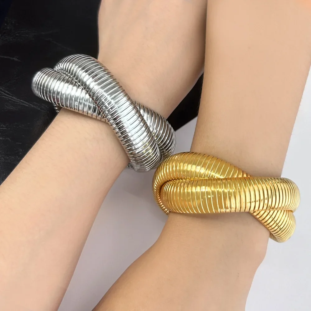 

New Fashion Gold Color Stainless Steel Bracelet For Women Twisted Twine Spiral Bangle Couple Wristband Party Jewelry Gift