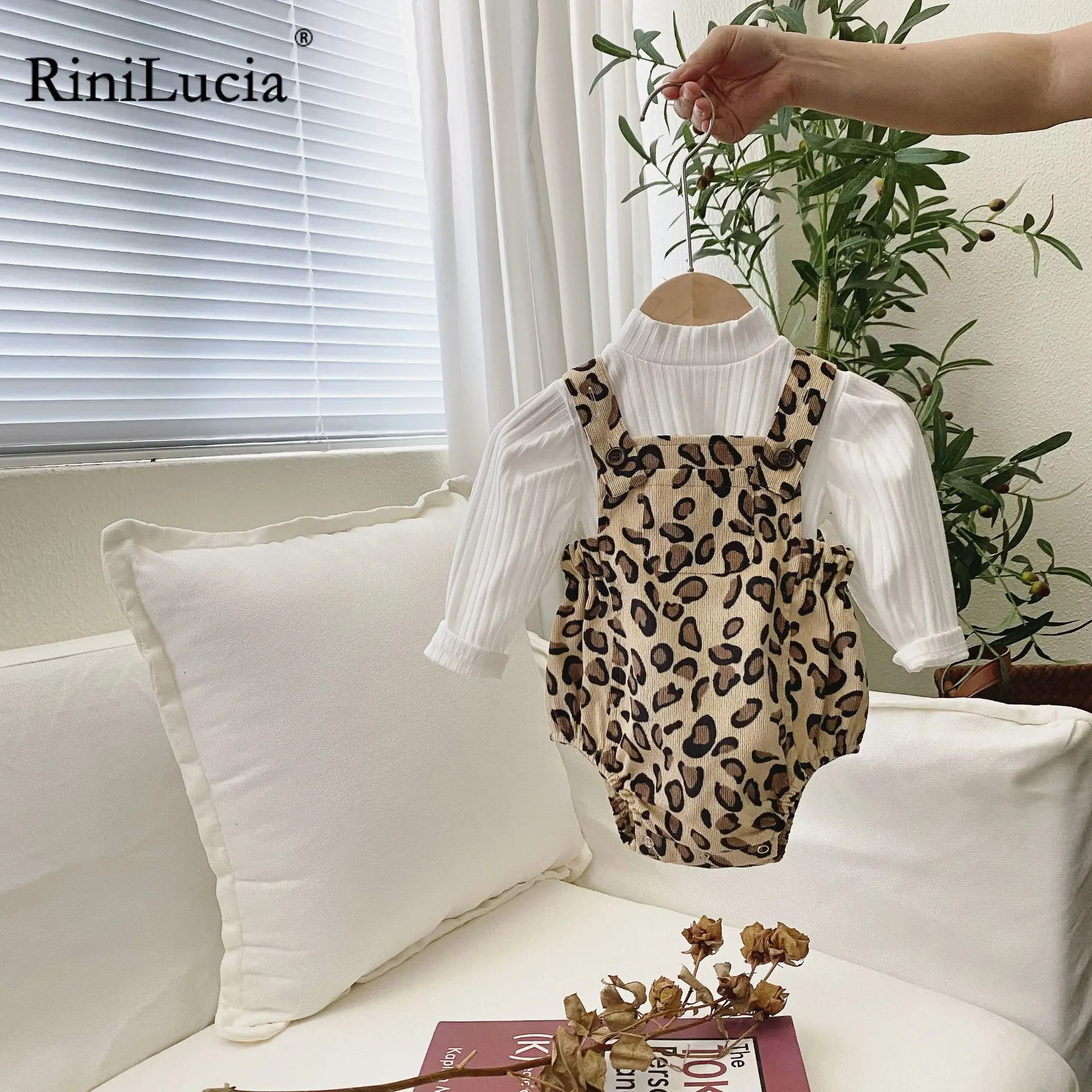 RiniLucia 2022 Newborn Infant Baby Girl Clothes Set Autumn Knitted T-shirt Ruffle Leopard Shorts Overalls Outfits Costumes
RiniLucia 2022 Newborn Infant Baby Girl Clothes Set Autumn Knitted T-shirt Ruffle Leopard Shorts Overalls Outfits Costumes
