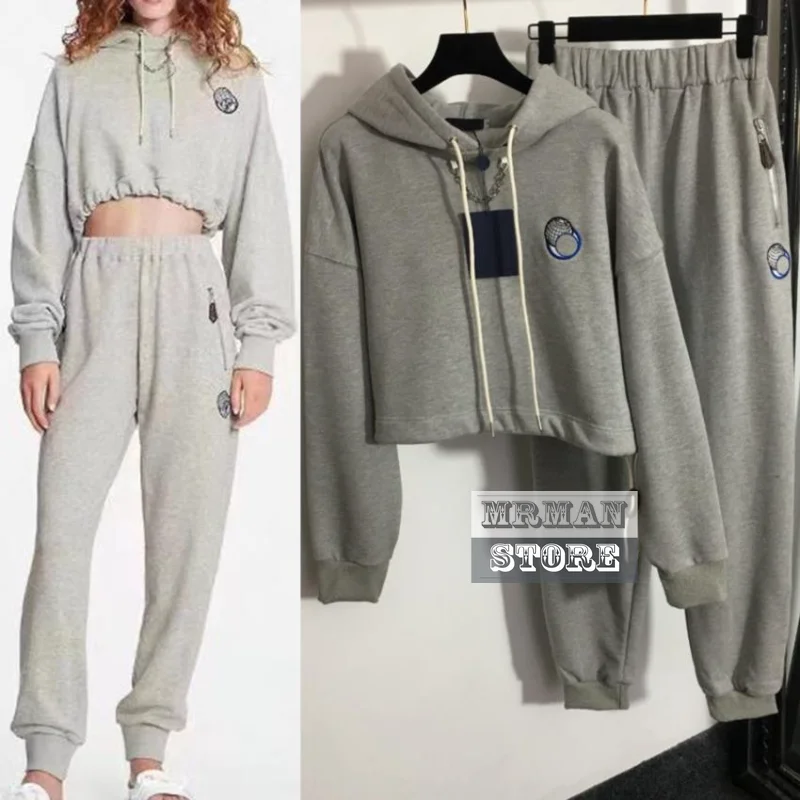 luxury design two piece set women high-end branded spring fashion Long Sleeve Hoodie Open waist Sweatshirt + Sports pants ~D22
luxury design two piece set women high-end branded spring fashion Long Sleeve Hoodie Open waist Sweatshirt + Sports pants ~D22
