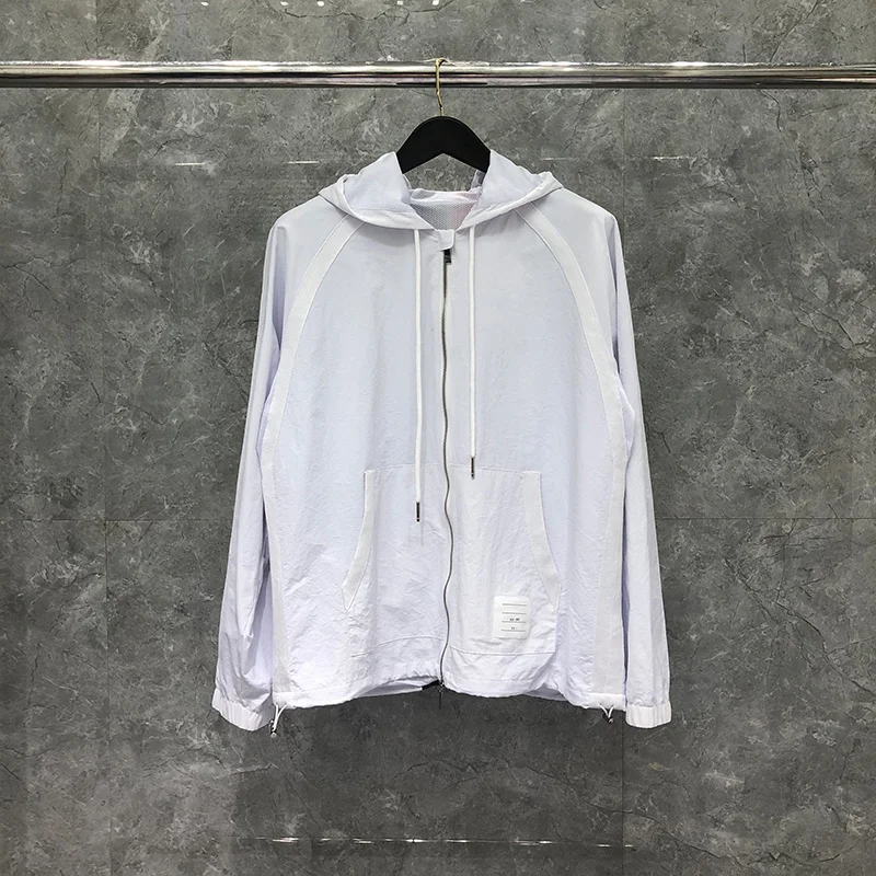 TB THOM Jackets Autunm Winter Men's Jacket Fashion Brand White Classic Center Back Stripe Zip-Up Hooded Coats
TB THOM Jackets Autunm Winter Men's Jacket Fashion Brand White Classic Center Back Stripe Zip-Up Hooded Coats