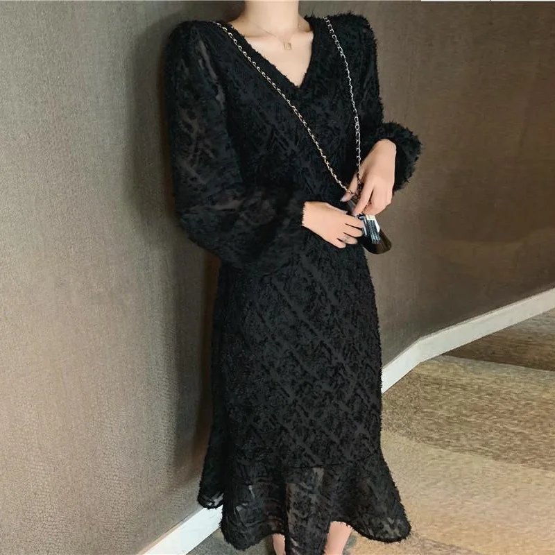French Dress long sleeve Dress Women fall 2022 Warm V Neck Fairy Wedding Party Evening Clothing Ladies
French Dress long sleeve Dress Women fall 2022 Warm V Neck Fairy Wedding Party Evening Clothing Ladies