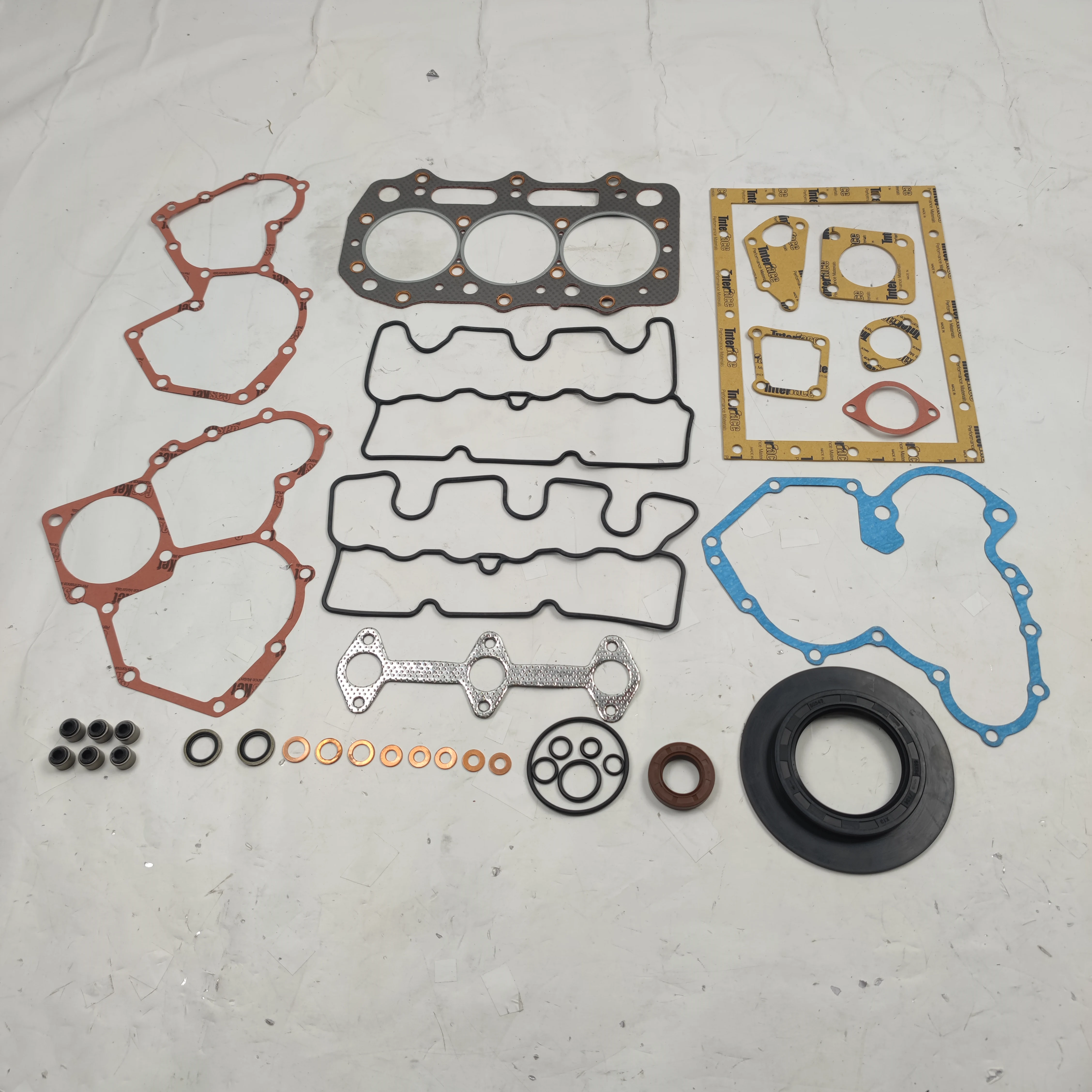 Полный комплект прокладок U5LC0018 для Shibaura N843 N843L Perkins 403C-15 403C-21 403D-11
Полный комплект прокладок U5LC0018 для Shibaura N843 N843L Perkins 403C-15 403C-21 403D-11
