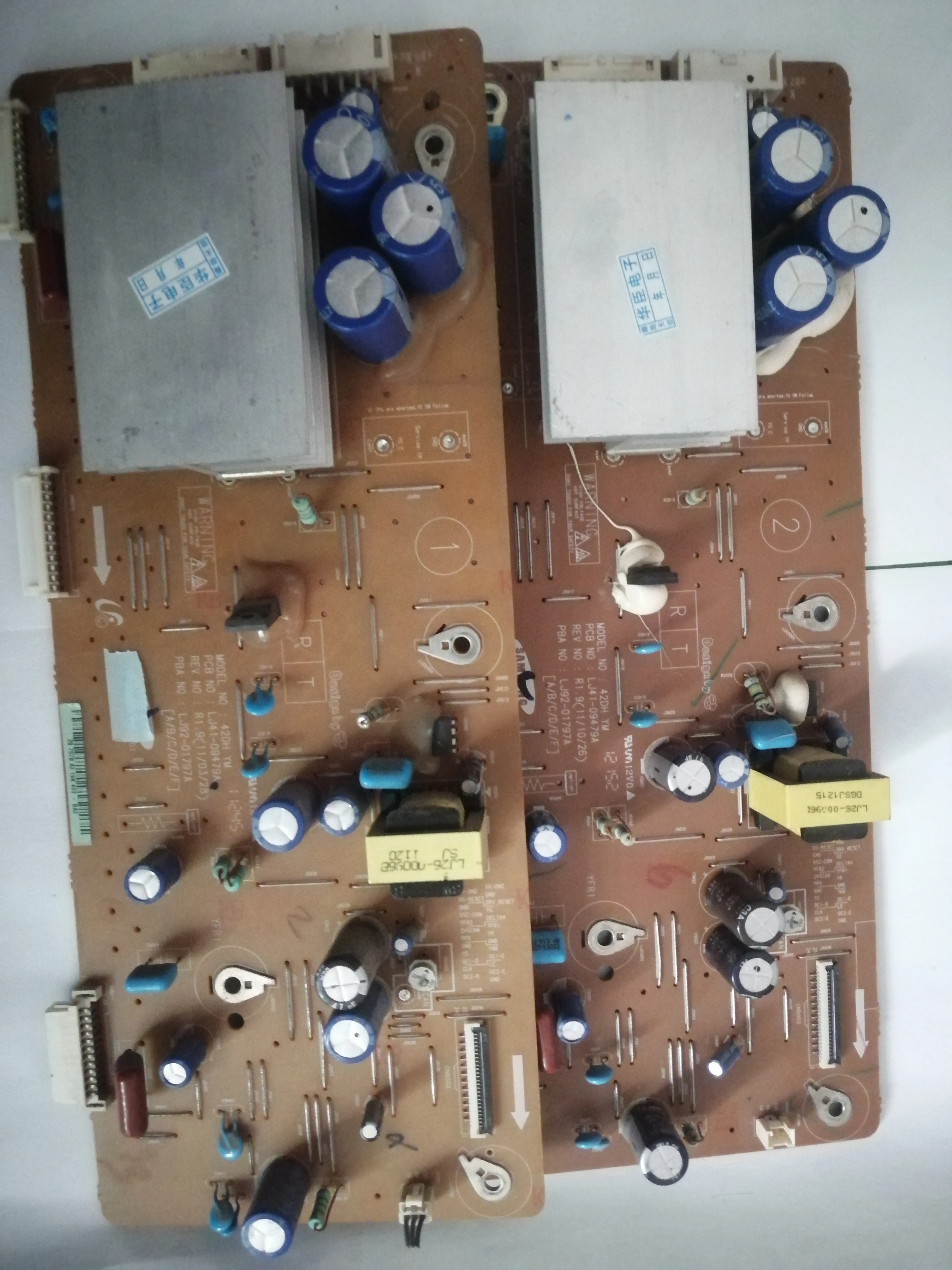 T-CON плата для ЖК-S42AX-YD15 
T-CON плата для ЖК-S42AX-YD15