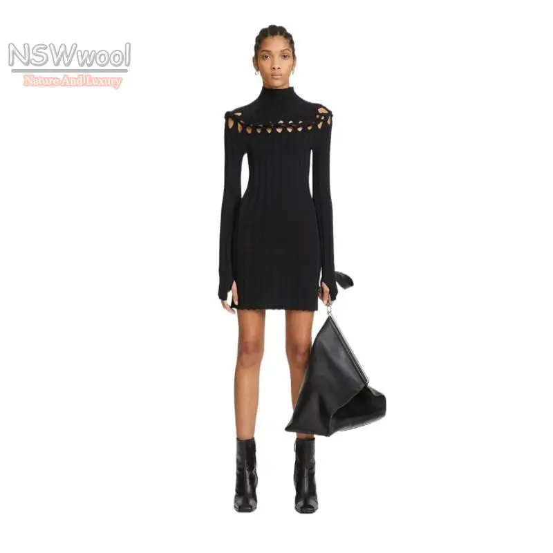 2022 Autumn Front Back Hollow Sweater Shoulder Knitted Line Long Sleeve Top Pullover Half Turtleneck Slim Fit Knitwear
2022 Autumn Front Back Hollow Sweater Shoulder Knitted Line Long Sleeve Top Pullover Half Turtleneck Slim Fit Knitwear