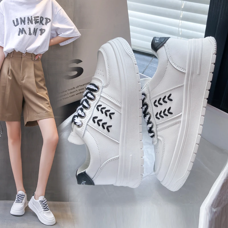 Dance Shoes Ballroom PU Leather Ladies Casual Canvas Shoes White Sports Woman Luxury Place Apartment Golf
Dance Shoes Ballroom PU Leather Ladies Casual Canvas Shoes White Sports Woman Luxury Place Apartment Golf