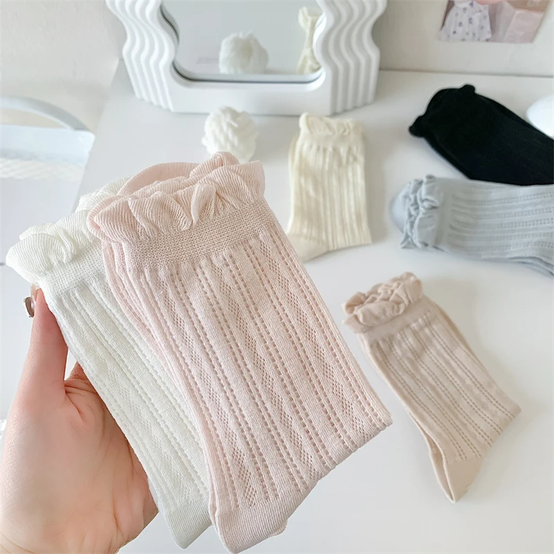 New Women's Socks Thin Middle Tube Breathable Summer Mesh Socks Girl Solid Color Cute Ruffle Women Cotton Socks Korean Style
New Women's Socks Thin Middle Tube Breathable Summer Mesh Socks Girl Solid Color Cute Ruffle Women Cotton Socks Korean Style