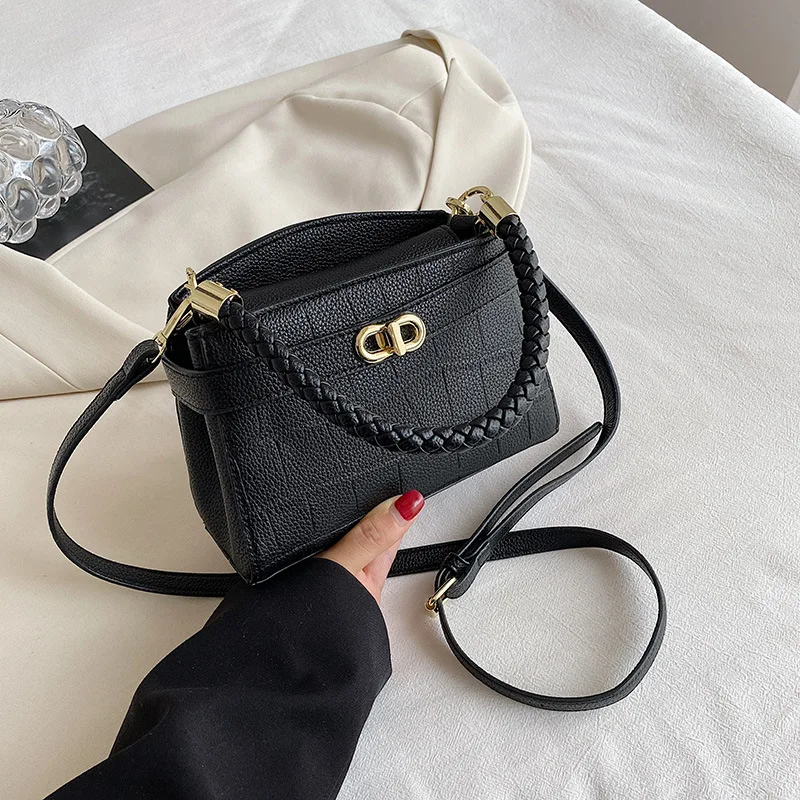 Fashion Crocodile-patterned Handbag Women's 2022 New Trendy One-shoulder Simple Messenger Bag Crossbody Bags for Women
Fashion Crocodile-patterned Handbag Women's 2022 New Trendy One-shoulder Simple Messenger Bag Crossbody Bags for Women