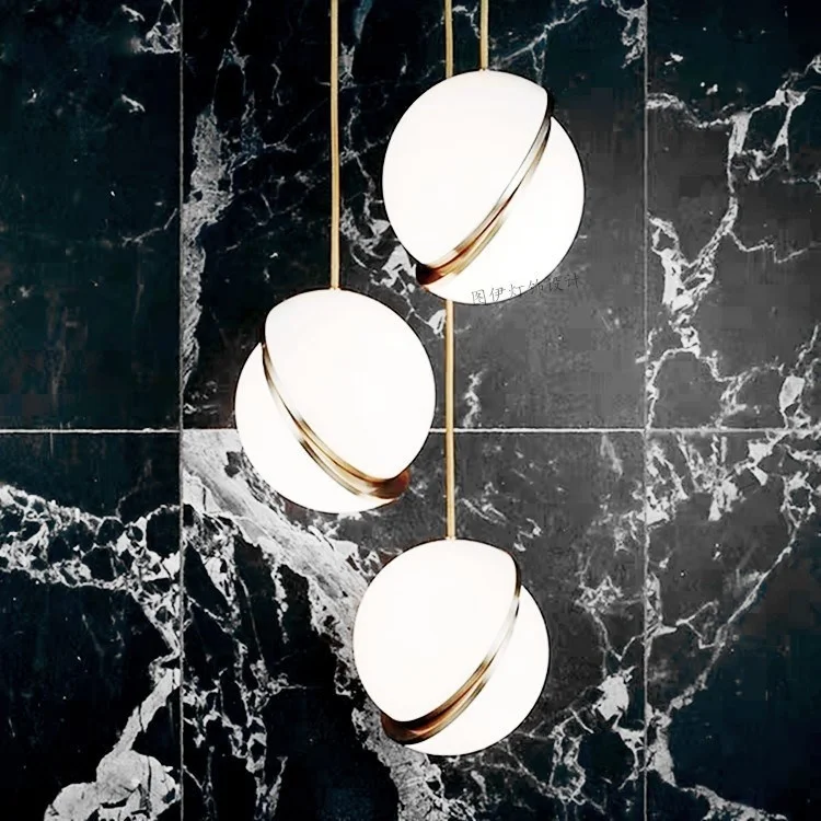 europe glass ball vintage lamp chandelier ceiling home deco ceiling decoration chandelier lighting luminaria de mesa 
europe glass ball vintage lamp chandelier ceiling home deco ceiling decoration chandelier lighting luminaria de mesa