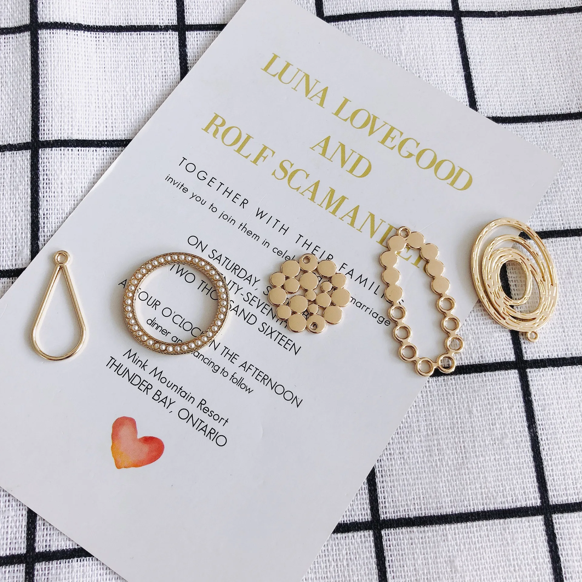 10Pcs Flower Pendants Waterdrop Hollow Golden Color Pendant Earrings Connector for DIY Necklace Bracelet Earrings Jewelry Making
10Pcs Flower Pendants Waterdrop Hollow Golden Color Pendant Earrings Connector for DIY Necklace Bracelet Earrings Jewelry Making