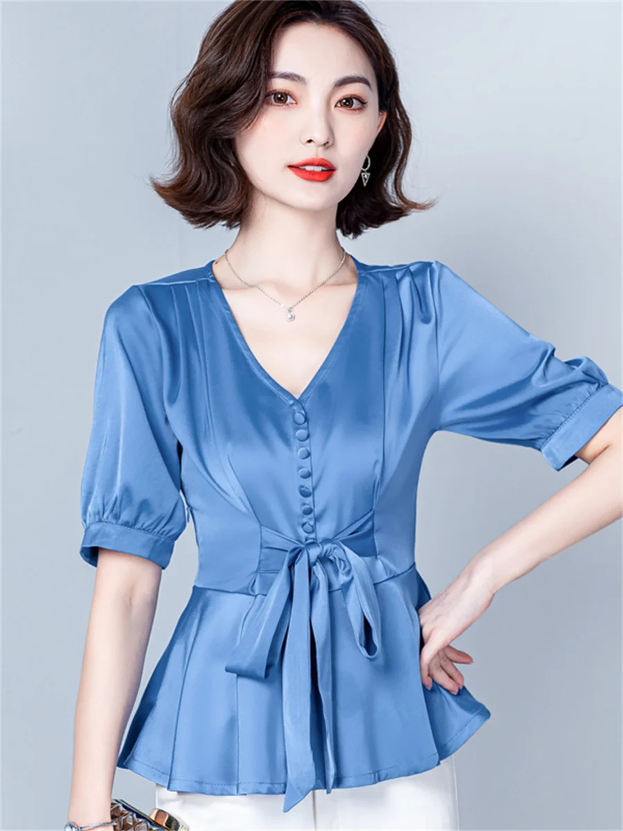 Woman Summer Style Blouses Tops Lady Casual Short Lantern Sleeve V-Neck Blusas Tops DF4352
Woman Summer Style Blouses Tops Lady Casual Short Lantern Sleeve V-Neck Blusas Tops DF4352