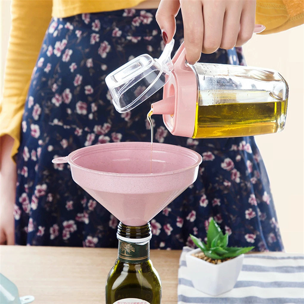 Wheat Straw Small Mouth Funnel Canning Hopper Liquid Pickles Kitchen Gadgets Essential Oil Splitter
Wheat Straw Small Mouth Funnel Canning Hopper Liquid Pickles Kitchen Gadgets Essential Oil Splitter